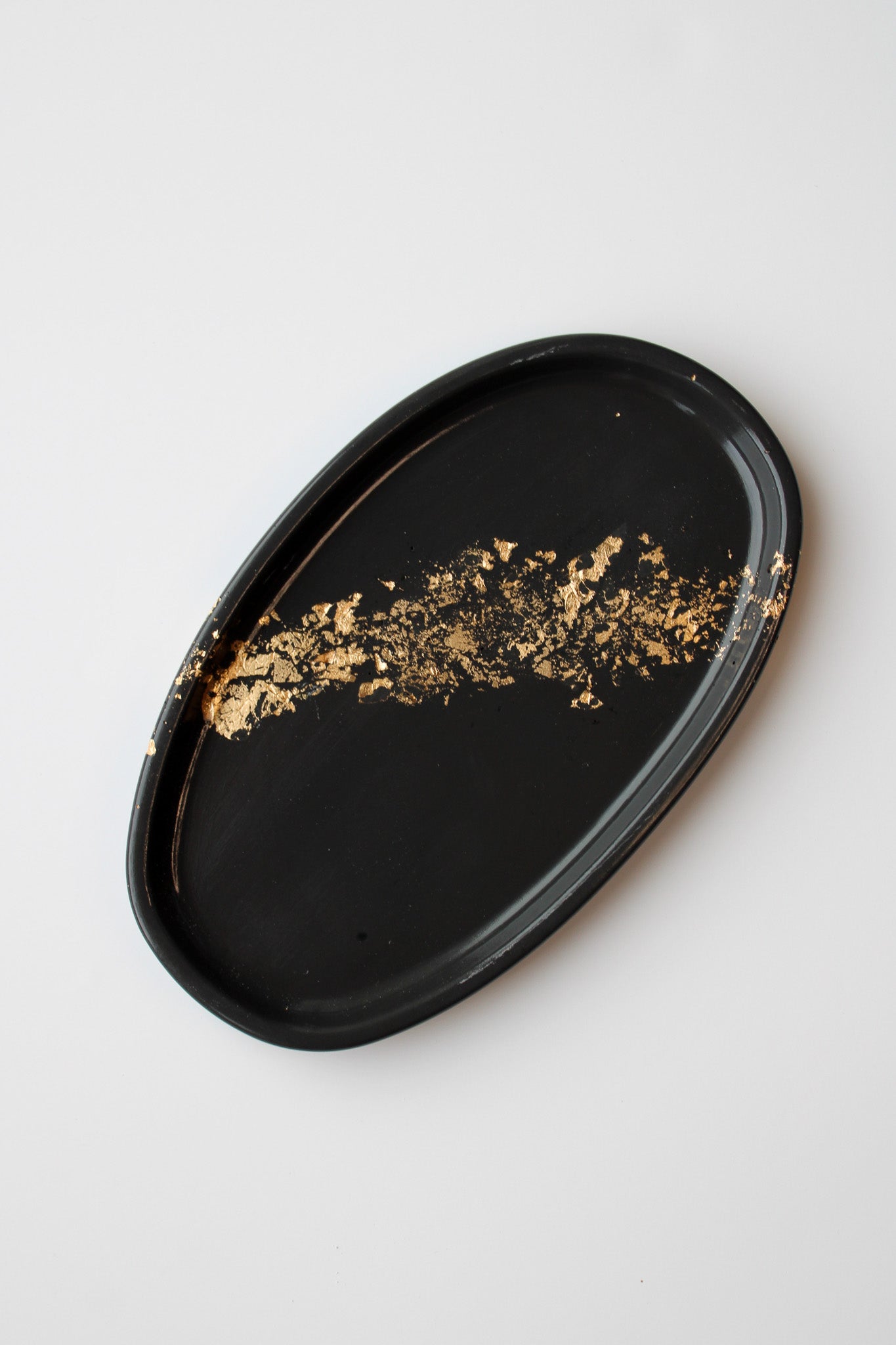 Black and Gold Irregular Oval Stone Tray