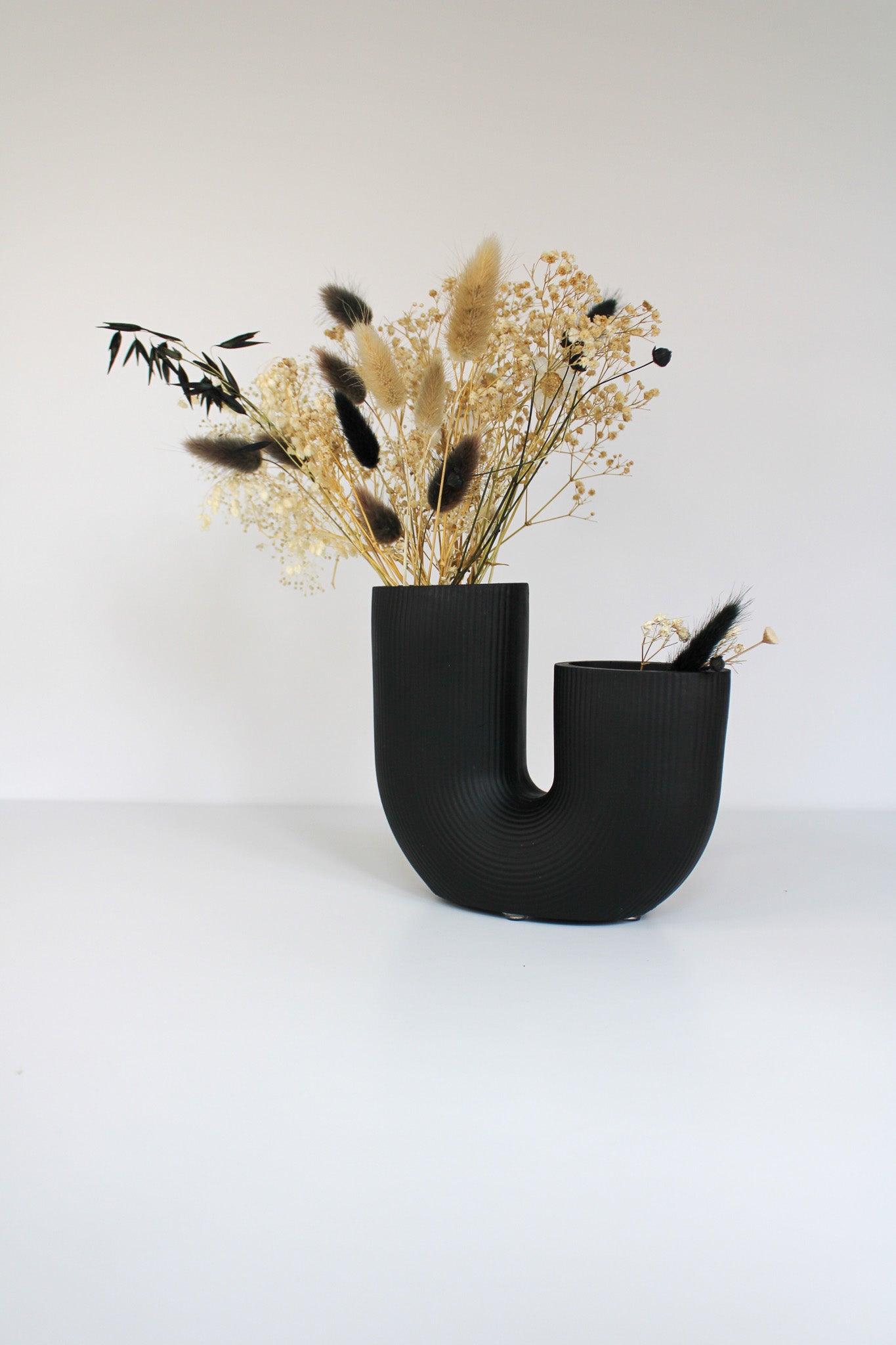 Modern U Vase | Geometric Vase