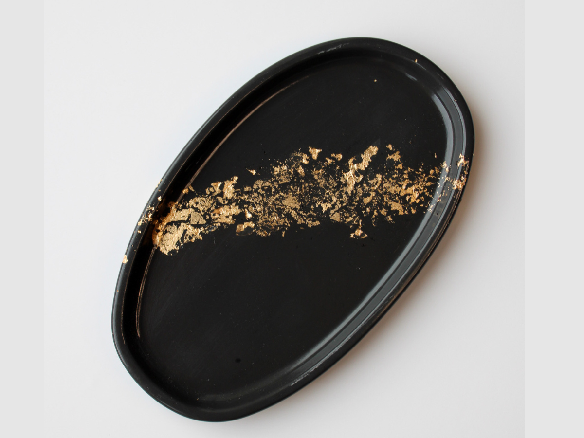 Black and Gold Irregular Oval Stone Tray