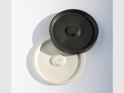 Modern minimalist round incense holder—sleek, contemporary design for calming home or meditation spaces.