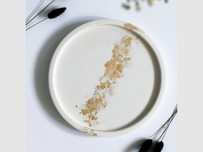 White and Gold Tray  |  Round Centrepiece Tray