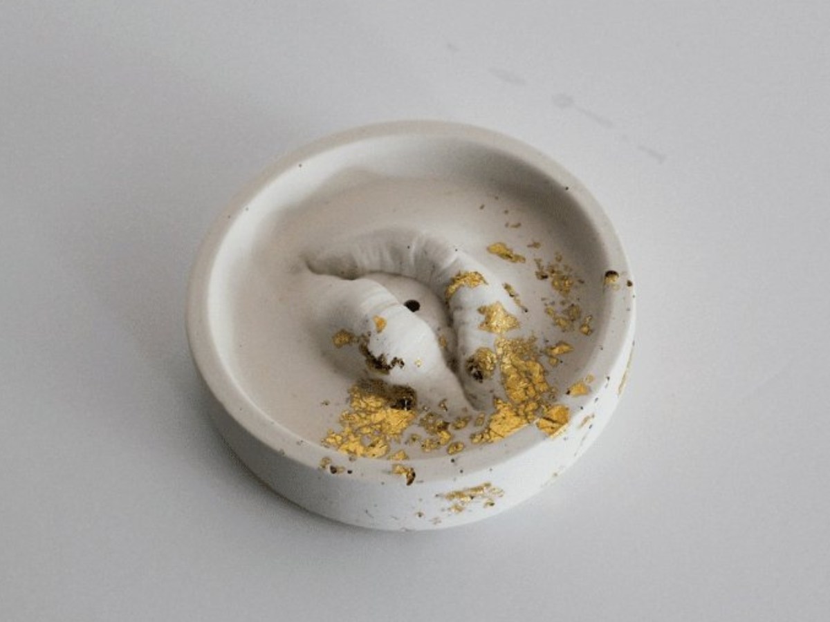 White and Gold Incense Holder | Incense Stick Burner