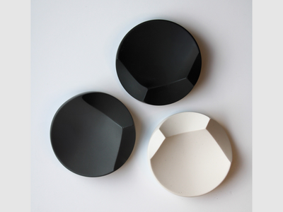 Geometric trinket bowl with modern design—perfect for storing jewelry, keys, or small items in style.