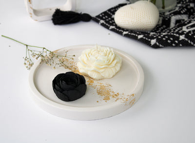 White and Gold Tray | Medium Round Tray